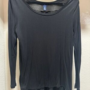 GAP Black Long Sleeve Women's Top